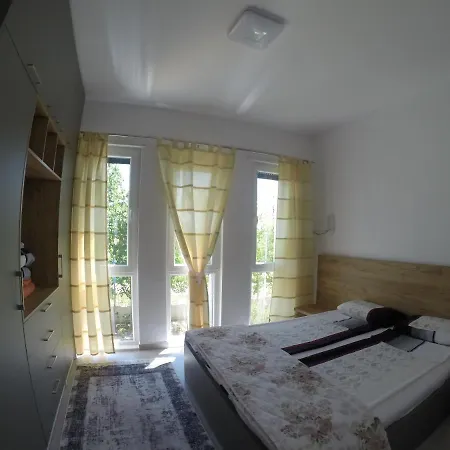 Hadri Valamar Residenz Apartamento *